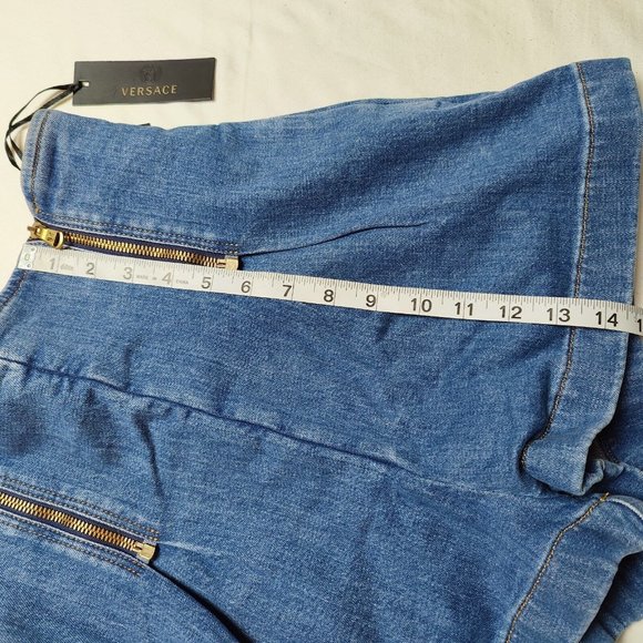 VERSACE Denim Shorts Size 26,29 Women's $595 - Picture 8 of 14